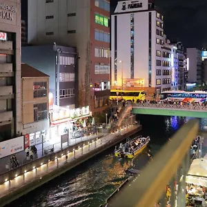  아파트 道頓堀民泊31＆mini浮世絵美術館、道頓堀心斎橋真ん中、家族旅行、family Trip 일본